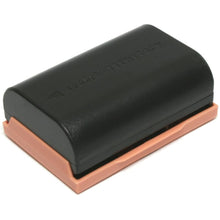 Load image into Gallery viewer, x2 LP-E6 batteries w/ charger
